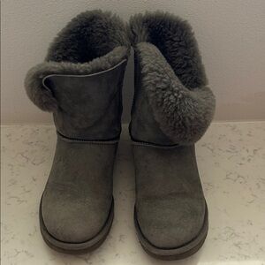 UGG Gray Shearling Winter Boots